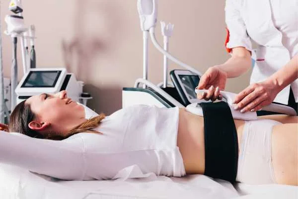 woman having body sculpting to help improve her body image and her mental health Midhurst
